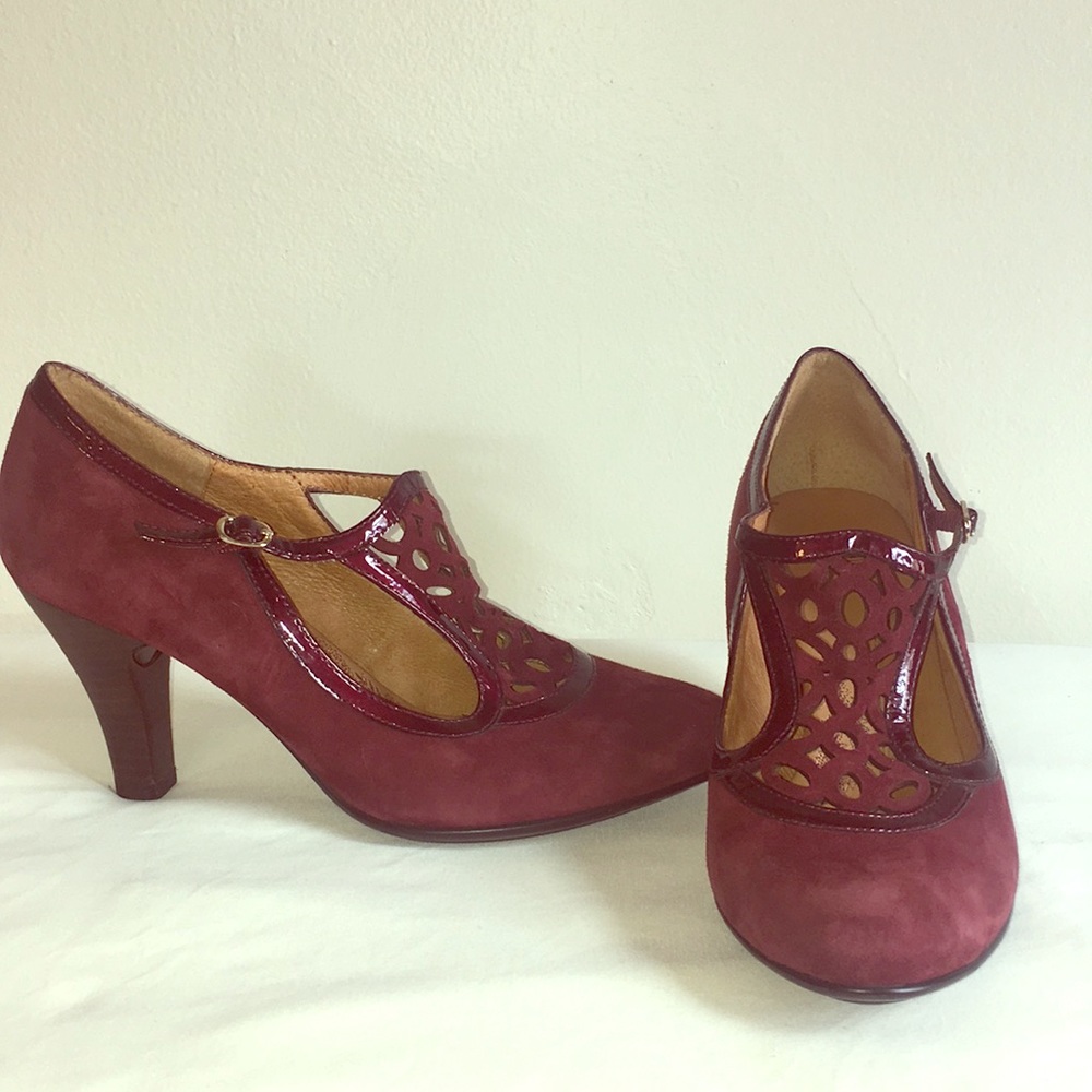 Sofft Red Fall Heels. Size 8.5